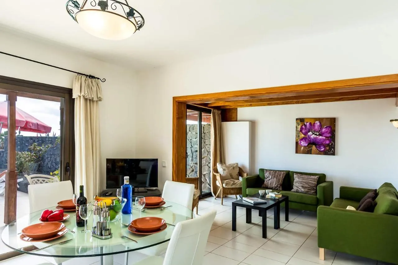 Villa Fernando Blanco By Villa Plus Playa Blanca  Spain