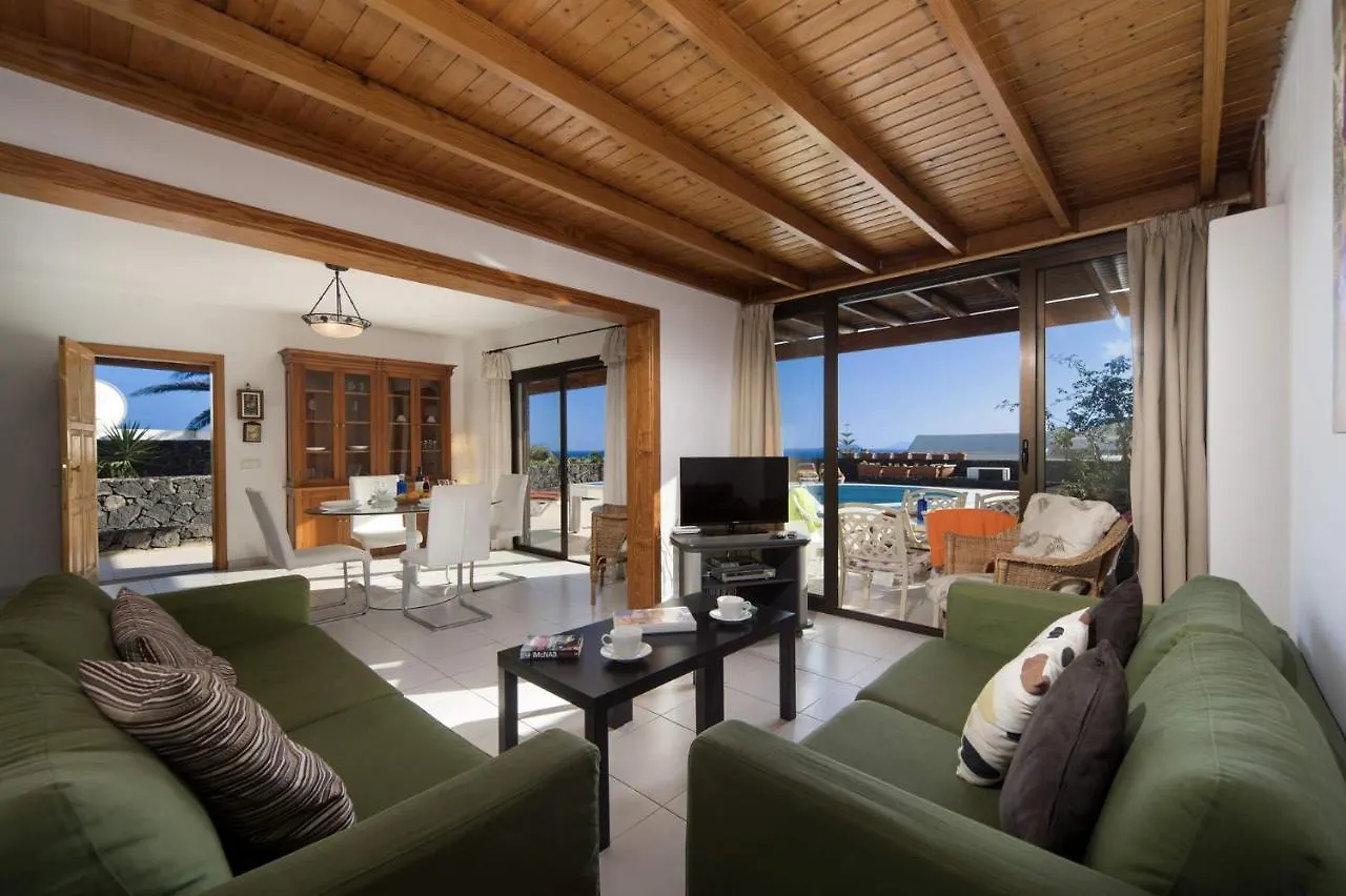Villa Fernando Blanco By Villa Plus Playa Blanca   Playa Blanca (Lanzarote)